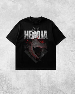 Crna majica s natpisom "Zemlja Heroja" i dizajnom krvave karte Hrvatske – patriotski streetwear stil